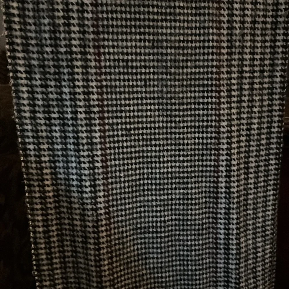 Christian Dior Monsieur / CASHMAIRE 100% acrylic scarf Authentic